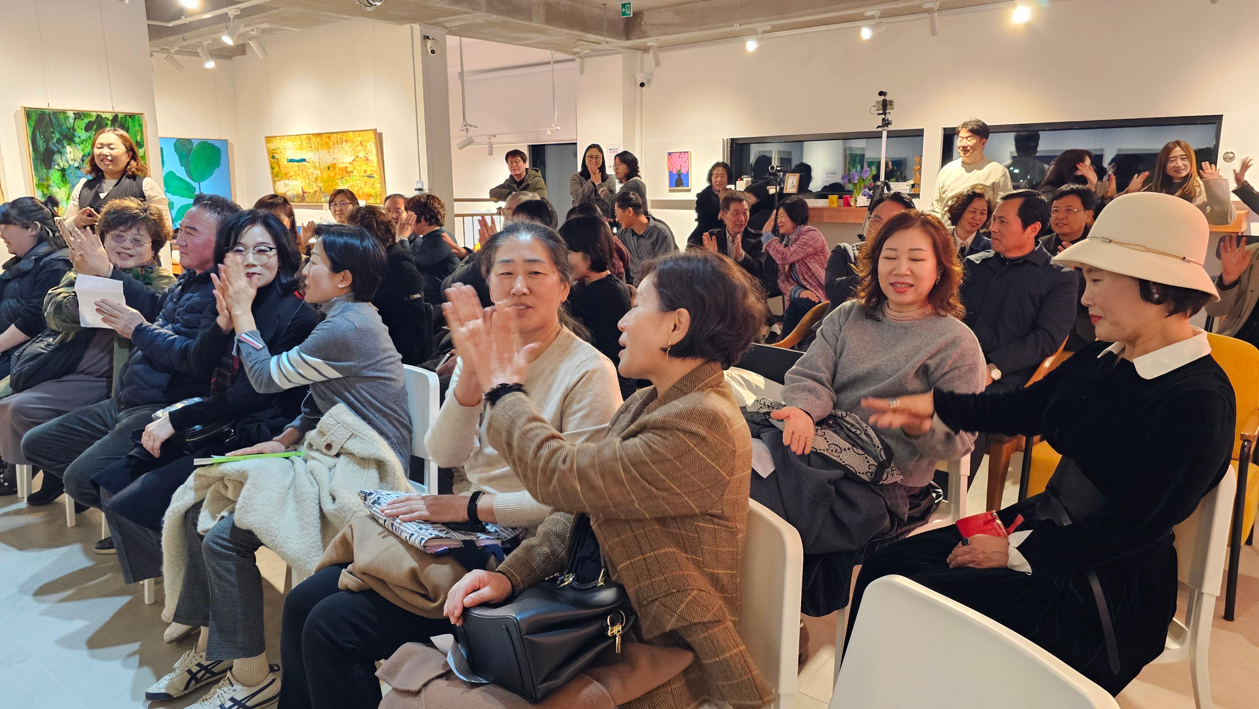 복합문화공간 화안 11
